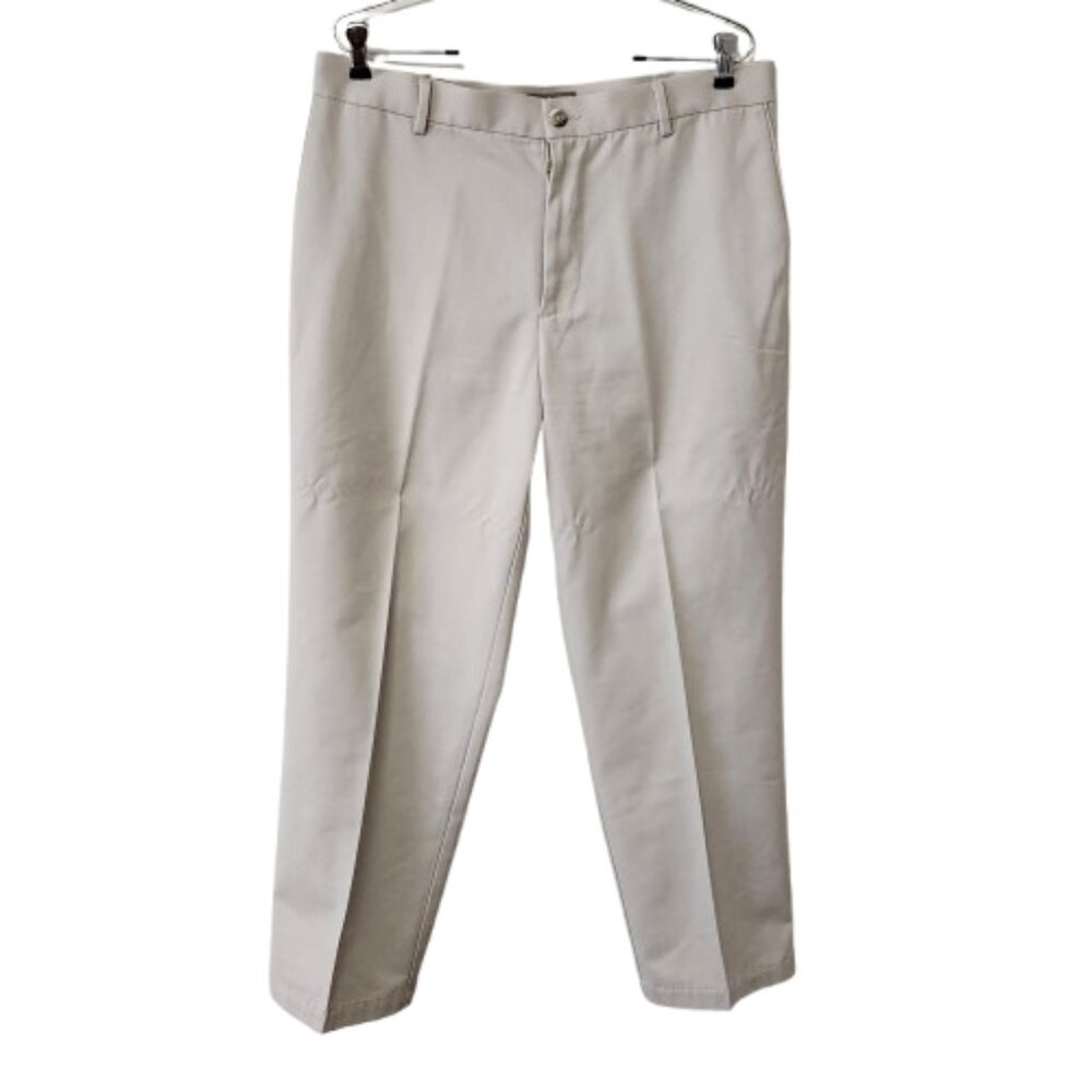 Dockers Men’s Classic Fit Khaki Pants – Tan – Size 34 x 30